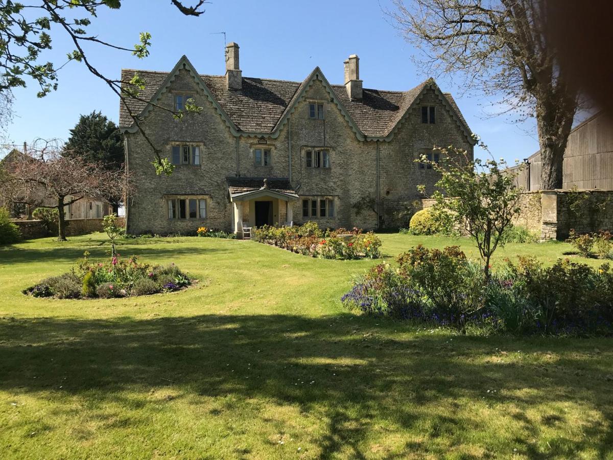 The Manor Farm Alderton Villa Chippenham  Exterior photo