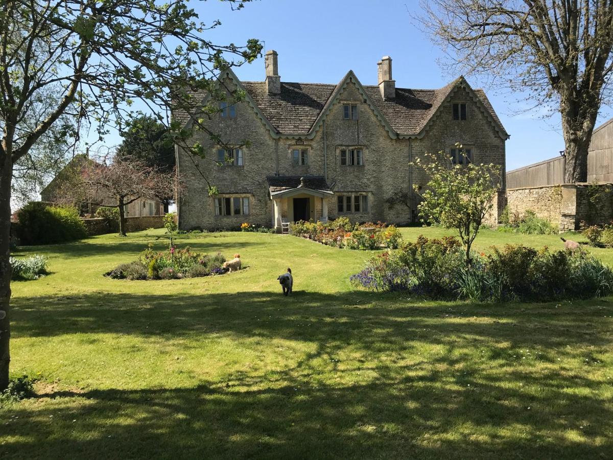 The Manor Farm Alderton Villa Chippenham  Exterior photo